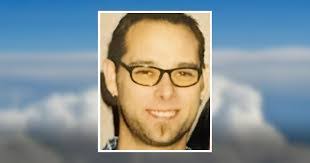 Eddie Pelletier's Instagram, Twitter & Facebook