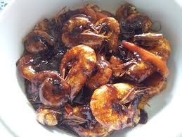 Sos cili 2 sudu besar dan perasa (tak perlu garam kerana udang dah sedia. Udang Masak Kicap Bersos