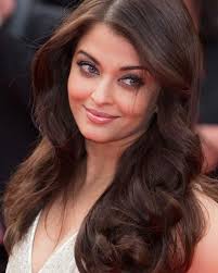 instagram photo by garui khan may 21 2016 at 12 59pm utc most beautiful bollywood actress most beautiful indian actress dark hair light eyes