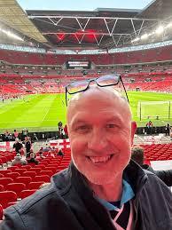 Darin Halifax (@darinhalifax)