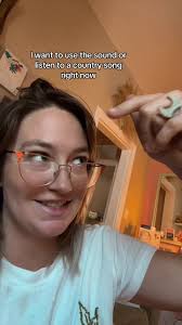 TIL not only is luke combs problematico but he spoke ill of our lord and  savior taylor swift. literally pouring out out for the song ‘beer never  broke my heart’