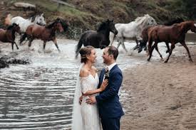 If you love waters and can't wait to get married to your partner in the monsoon season, then this month is the best for you. The Best Month To Get Married In Australia Lonely Hunter Weddings