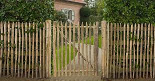 Pin Von Byron Beagley Auf Plaisirs De La Nature Garten Rustikaler Zaun Gartendekoration