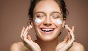 Selama ini ketimun atau yang sering disebut dengan timun hanya dianggap. Perawatan Kulit Wajah Sejak Dini Ini Manfaatnya Pure Laser Clinic Indonesia