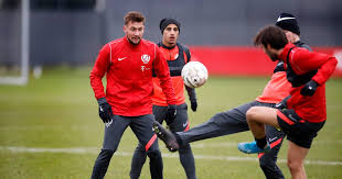 Lịch sử đối đầu fc utrecht và heracles. Jzjsmpqee8cjxm