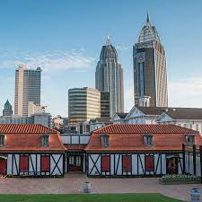 How far is mobile from birmingham (alabama)? Mobile Alabama Travel Guide Places To Go Restaurants And Hotels Alabama Travel