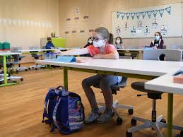 Durchschnittlich haben schüler in deutschland rund zwei wochen frei und müssen erst kurz nach dem jahreswechsel wieder zur schule. Langere Weihnachtsferien Schulstart Erst Am 11 Janner 2021 Coronavirus Wien Vienna At
