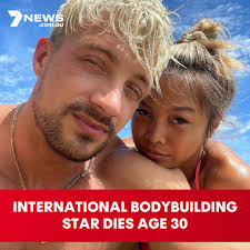 The bodybuilder died suddenly in his girlfriend's arms. 📌 DETAILS:  7news.link/3JGbwNT