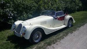 Koessler Hammerschmid Morgan Austria Hochzeit Auto Oldtimer Hochzeitsauto