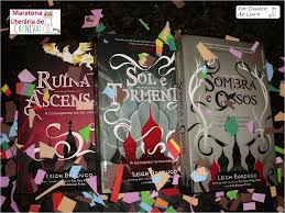 2 bigorna, 2 martelo e 2 estribo. Por Dentro Do Livro Resenha 23 Sombra E Ossos Trilogia Grisha Vol 1 Leigh Bardugo