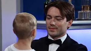 Carly Snyder's Instagram, Twitter & Facebook