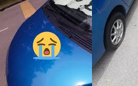 Tayar merupakan komponen yang sangat penting bagi sesebuah kenderaan. Gempakspot Dia Toreh Belah Tepi Jadi Aku Tak Boleh Tampal Kena Tukar Tiga Tayar Gadis Bingung Kereta Dirosakkan Gempak