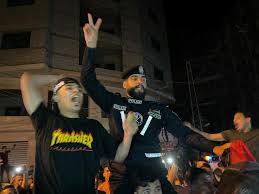 أعلنت الحكومة الإسرائيلية موافقتها على وقف لإطلاق النار في قطاع غزة، لكنها قالت إن موعد الهدنة لم يُحدد بعد. Sgw7j2vdre9rjm