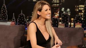 Παντρεύτηκε η σάσα μπάστα λίγο πριν γεννήσει! H Sasa Mpasta Phge Etoimogennh Ston Arnaoytogloy