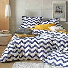 Housse De Couette Coton Rayures Chevron Blanc Bleu Vue 1 Avec Images Couette Bleue Housse De Couette Housse De Couette Blanche