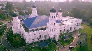 Prayers today masjid sultan abu bakar. Masjid Sultan Abu Bakar Johor Bahru 2015 Aerial Video Youtube