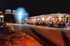 For those who never put their feet on this town. Wachaa Burger Parit Kadir Johor Tempat Makan Western Yang Murah Dan Sedap
