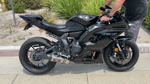Yamaha yzf r7 motorcycle information: 2022 Yamaha R7 Sound Stock Vs Yoshimura R 77 Full System Youtube