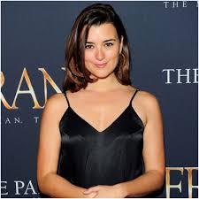 Cote De Pablo Net Worth 2021 Ex Boyfriend Diego Serrano Ncis Biography Famous People Today
