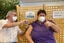 Senecura has 1,510 competitors including express scripts (united states (usa)), unitedhealth group (united states (usa)) and acadia healthcare. Senecura Sozialzentren Startschuss Fur Covid 19 Impfung Coronavirus Vol At