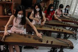 Alat musik tradisional indonesia selanjutnya adalah gendang melayu. Pakar Harus Ada Strategi Baru Atasi Lonjakan Di Libur Imlek Republika Online