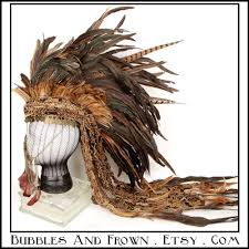 Brown Bird With Red Mohawk Pin On Style Pieces