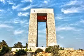 Jun 25, 2021 · rehberler eşliğinde çanakkale savaş'ının yaşandığı alanları karış karış gezerek bilgi alan heyet, şehitlik abidesi önünde saygı duruşunda bulunarak i̇stiklal marşı okudu. Canakkale Sehitleri Aniti Vikipedi