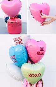 40 Diy Valentine Gift Ideas For Boyfriend Husbands Conversation Balloons Diy Valentines Day Gifts For Him Valentine S Day Diy Diy Valentines Gifts For Him