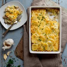 200 cal (59% from fat, 28% from protein, 13% from carb); Easy Turkey Potato Casserole Recipe Cabot Creamery