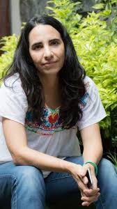 ¡Conoce a les integrantes del Ph. D. en Escritura Creativa en Español de la Universidad de Houston!, Lydiette Carrión es periodista y escritora independiente. Autora de “La Fosa de Agua” (Debate, ...