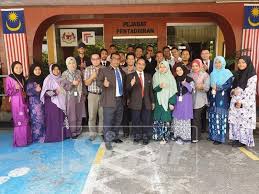 Bantuan teknikal unit pemodenan tadbiran dan perancangan pengurusan malaysia aras 6, blok b2, kompleks jabatan perdana menteri, pusat pentadbiran kerajaan persekutuan, 62502 putrajaya, malaysia., tel: 18 Pelajar Kkkb Galas Amanah Jpp