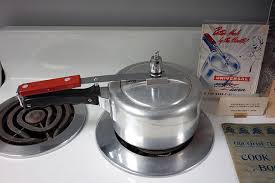 Kali ini aku mau kasih tips memasak menggunakan panci presto. Cara Menggunakan Panci Presto Panci Awet Masakan Enak