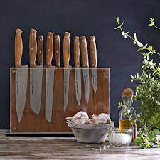 Get a pocket knife case, knife racks, a good knife storage block and more at bed bath & beyond. 10 Stylish Ways To Store Your Kitchen Knives Eatwell101