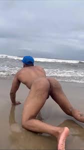 Naked: Indian playing on the beach - ThisVid.com