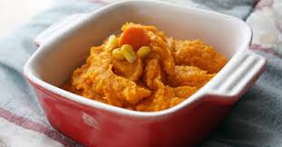 Puree De Carottes Et Mais 8 10 Mois Recette Puree Carotte Carotte Recette Carottes