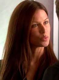 Mitra was born in paddington, london, england, the daughter of nora downey and anthony mitra, a cosmetic surgeon. Rhona Mitra M K Serial Bloggers