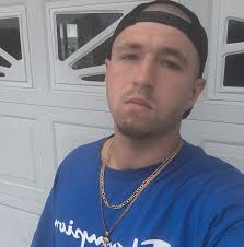 What size lithium bank recommended for a salt 3