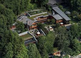 Xanadu 2.0 è una grande villa ubicata nello stato di washington, nota per essere l'abitazione di bill gates. Aquarium Bill Gates House