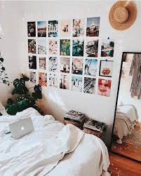 Bedroom wall decorating ideas pictures college. 8 Cute Gallery Wall Ideas To Copy For Your College Dorm Room By Sophia Lee Dorm Room Wall Decor Dorm Room Diy Dorm Room Decor