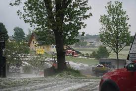Dort fielen eisbrocken so groß wie tennisbälle vom himmel. Hagelunwetter In Graz Und Fischbach Steiermark Orf At