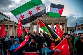 Schauplatz > europa > österreich > grazer gericht: Am Brandenburger Tor Israelische Fahnen Verbrannt Und Breitscheidplatzmorder Gefeiert