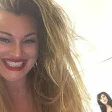 Renee Hutchinson's Instagram, Twitter & Facebook