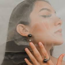 Vintage Genuine Black Pearl Sterling Silver Dangle Earrings