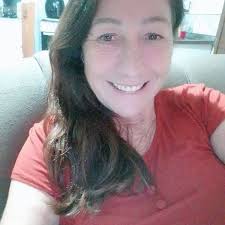 ENCONTRADA 🙏 08416.20/2 URGENTE, PROCURA-SE PRETINHA FUGIU 04/12 DA  SERVIDAO ARNALDO ALEGRE 257, CAMPECHE 目 48 9 4899105810 9105 8108