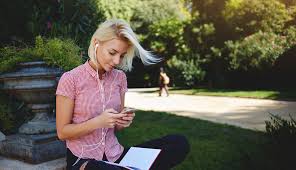 How do you keep things flowing? What To Text A Guy To Get His Attention 25 Texts To Work Your Magic