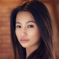 Imelda Lopez's Instagram, Twitter & Facebook