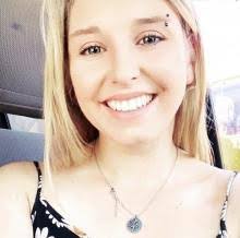 Maxine Riley's Instagram, Twitter & Facebook