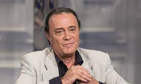 Born in naples, nazzaro started his career with the stage name of buddy, recording 59 singles, mainly cover songs, between 1965 and 1968. Gianni Nazzaro One Of The Most Popular Italian Singers In Argentina Died Pledge Times