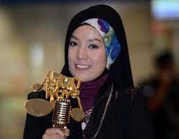 14 januari 1998 umur : Biodata Penyanyi Shila Amzah Yusufultraman Com