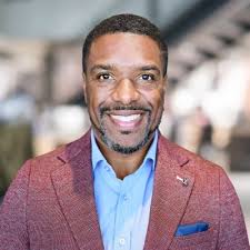 Leading Through Ambiguity: Turning Grey into Clarity